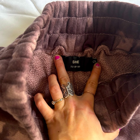 DARC SPORT She IYKYK Tyler Shorts in Midnight Mauve Marble - Picture 2 of 3